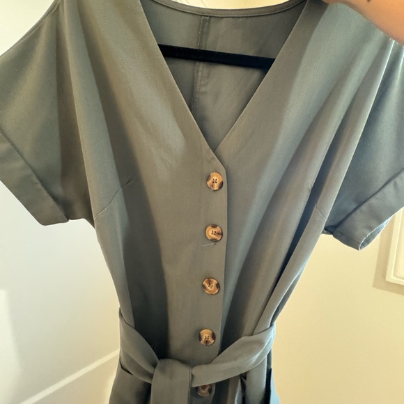 Wide Leg Romper - Picture 4 of 4